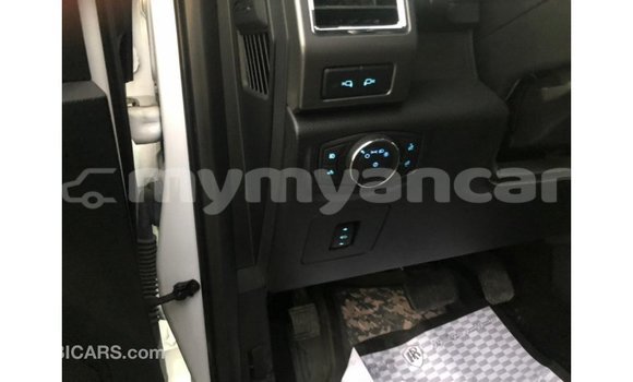 သွင်းကုန် Ford Flex White ကား Import - Dubai Ayeyarwady သွင်းကုန် Ford Flex White ကား Import - Dubai Ayeyarwady