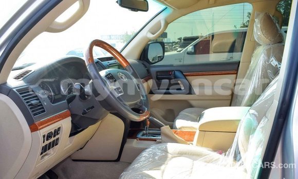 Buy Import Toyota Land Cruiser Other Car in Import - Dubai in Ayeyarwady Buy Import Toyota Land Cruiser Other Car in Import - Dubai in Ayeyarwady