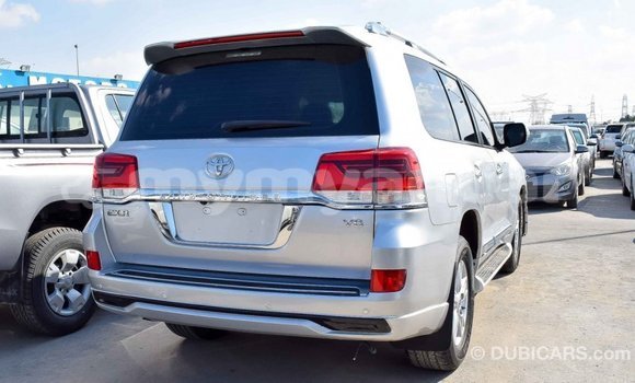 Buy Import Toyota Land Cruiser Other Car in Import - Dubai in Ayeyarwady Buy Import Toyota Land Cruiser Other Car in Import - Dubai in Ayeyarwady