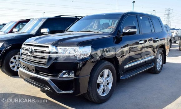 Buy Import Toyota Land Cruiser Black Car in Import - Dubai in Ayeyarwady Buy Import Toyota Land Cruiser Black Car in Import - Dubai in Ayeyarwady