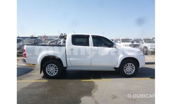 Acheter Import Voiture Toyota Hilux Blanc à Import - Dubai, #<Region:0x000000000c5121b8> Acheter Import Voiture Toyota Hilux Blanc à Import - Dubai, #<Region:0x000000000c5121b8>