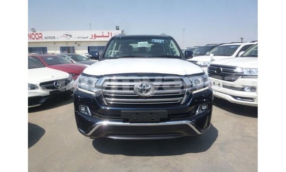 သွင်းကုန် Toyota Land Cruiser Blue ကား Import - Dubai Ayeyarwady သွင်းကုန် Toyota Land Cruiser Blue ကား Import - Dubai Ayeyarwady