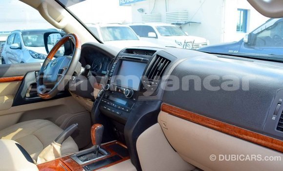 Buy Import Toyota Land Cruiser Black Car in Import - Dubai in Ayeyarwady Buy Import Toyota Land Cruiser Black Car in Import - Dubai in Ayeyarwady