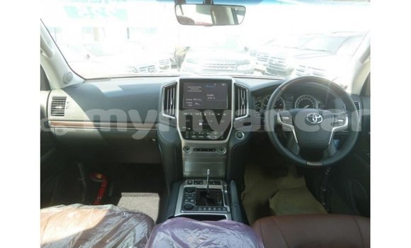 Acheter Import Voiture Toyota Land Cruiser Rouge à Import - Dubai, #<Region:0x000000000c5121b8> Acheter Import Voiture Toyota Land Cruiser Rouge à Import - Dubai, #<Region:0x000000000c5121b8>