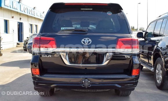 Buy Import Toyota Land Cruiser Black Car in Import - Dubai in Ayeyarwady Buy Import Toyota Land Cruiser Black Car in Import - Dubai in Ayeyarwady