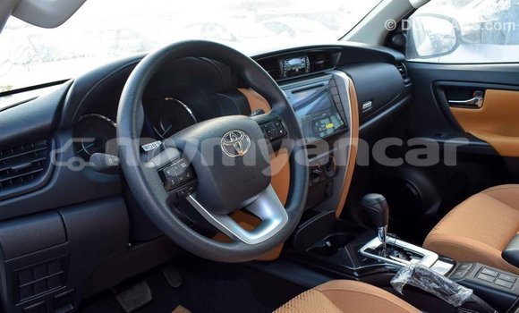 Buy Import Toyota Fortuner White Car in Import - Dubai in Ayeyarwady Buy Import Toyota Fortuner White Car in Import - Dubai in Ayeyarwady