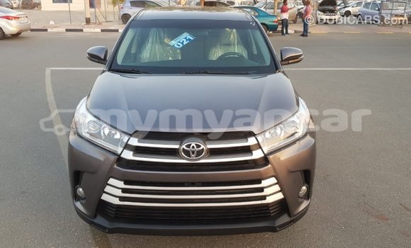 Buy Import Toyota Highlander Other Car in Import - Dubai in Ayeyarwady Buy Import Toyota Highlander Other Car in Import - Dubai in Ayeyarwady