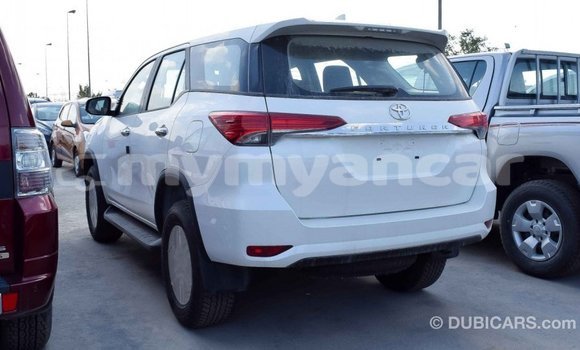 Buy Import Toyota Fortuner White Car in Import - Dubai in Ayeyarwady Buy Import Toyota Fortuner White Car in Import - Dubai in Ayeyarwady