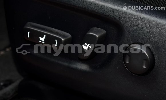 Buy Import Toyota HiAce Other Truck in Import - Dubai in Ayeyarwady Buy Import Toyota HiAce Other Truck in Import - Dubai in Ayeyarwady