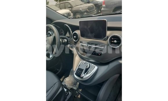 Buy Import Mercedes-Benz 250 Black Car in Import - Dubai in Ayeyarwady Buy Import Mercedes-Benz 250 Black Car in Import - Dubai in Ayeyarwady