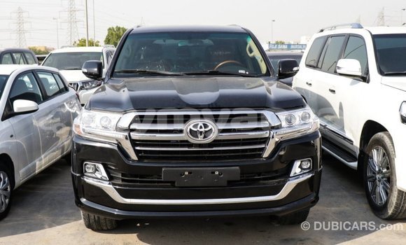 သွင်းကုန် Toyota Land Cruiser Black ကား Import - Dubai Ayeyarwady သွင်းကုန် Toyota Land Cruiser Black ကား Import - Dubai Ayeyarwady