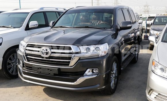 Buy Import Toyota Land Cruiser Black Car in Import - Dubai in Ayeyarwady Buy Import Toyota Land Cruiser Black Car in Import - Dubai in Ayeyarwady