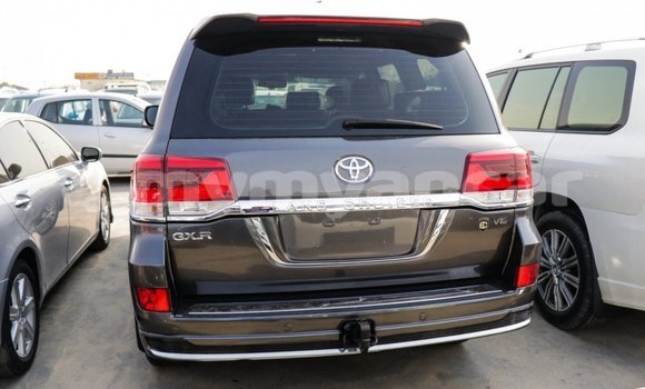Buy Import Toyota Land Cruiser Black Car in Import - Dubai in Ayeyarwady Buy Import Toyota Land Cruiser Black Car in Import - Dubai in Ayeyarwady
