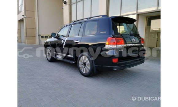 Buy Import Toyota Land Cruiser Black Car in Import - Dubai in Ayeyarwady Buy Import Toyota Land Cruiser Black Car in Import - Dubai in Ayeyarwady