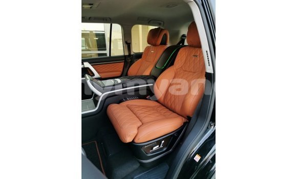 Buy Import Toyota Land Cruiser Black Car in Import - Dubai in Ayeyarwady Buy Import Toyota Land Cruiser Black Car in Import - Dubai in Ayeyarwady