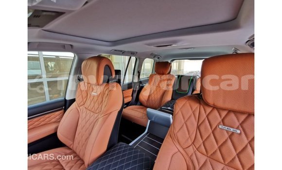 Buy Import Toyota Land Cruiser Black Car in Import - Dubai in Ayeyarwady Buy Import Toyota Land Cruiser Black Car in Import - Dubai in Ayeyarwady