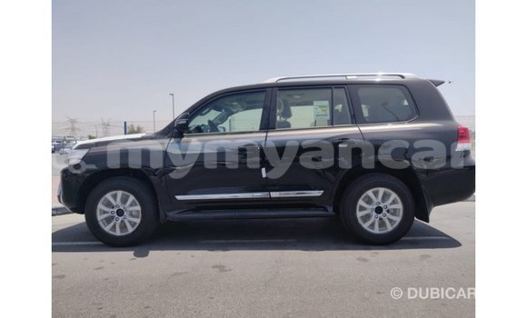 Buy Import Toyota Land Cruiser Black Car in Import - Dubai in Ayeyarwady Buy Import Toyota Land Cruiser Black Car in Import - Dubai in Ayeyarwady
