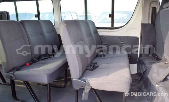 Buy Import Toyota Hiace White Car in Import - Dubai in Ayeyarwady Buy Import Toyota Hiace White Car in Import - Dubai in Ayeyarwady