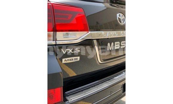 Buy Import Toyota Land Cruiser Black Car in Import - Dubai in Ayeyarwady Buy Import Toyota Land Cruiser Black Car in Import - Dubai in Ayeyarwady