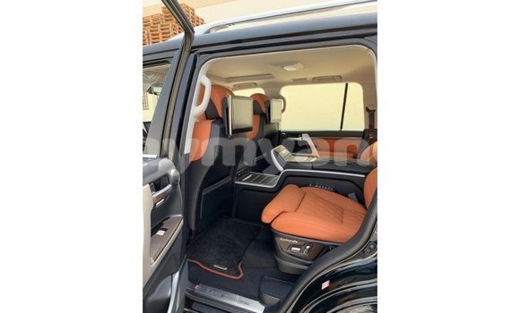 Buy Import Toyota Land Cruiser Black Car in Import - Dubai in Ayeyarwady Buy Import Toyota Land Cruiser Black Car in Import - Dubai in Ayeyarwady