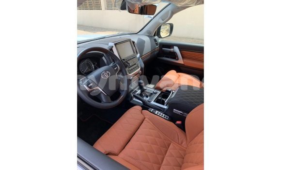Buy Import Toyota Land Cruiser Black Car in Import - Dubai in Ayeyarwady Buy Import Toyota Land Cruiser Black Car in Import - Dubai in Ayeyarwady