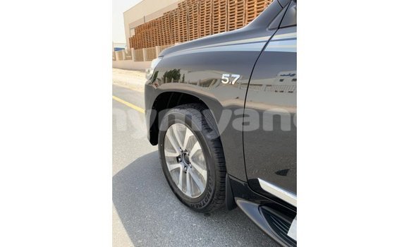 Buy Import Toyota Land Cruiser Black Car in Import - Dubai in Ayeyarwady Buy Import Toyota Land Cruiser Black Car in Import - Dubai in Ayeyarwady