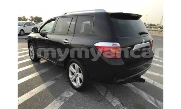 သွင်းကုန် Toyota Highlander Black ကား Import - Dubai Ayeyarwady သွင်းကုန် Toyota Highlander Black ကား Import - Dubai Ayeyarwady