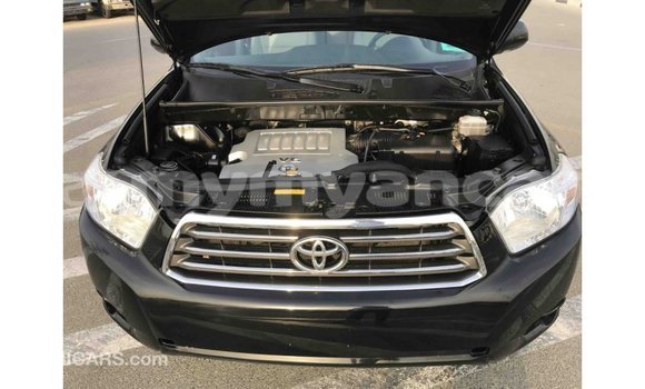သွင်းကုန် Toyota Highlander Black ကား Import - Dubai Ayeyarwady သွင်းကုန် Toyota Highlander Black ကား Import - Dubai Ayeyarwady