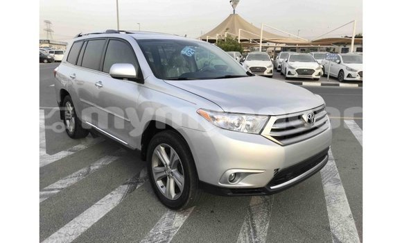 သွင်းကုန် Toyota Highlander Other ကား Import - Dubai Ayeyarwady သွင်းကုန် Toyota Highlander Other ကား Import - Dubai Ayeyarwady