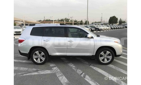 သွင်းကုန် Toyota Highlander Other ကား Import - Dubai Ayeyarwady သွင်းကုန် Toyota Highlander Other ကား Import - Dubai Ayeyarwady