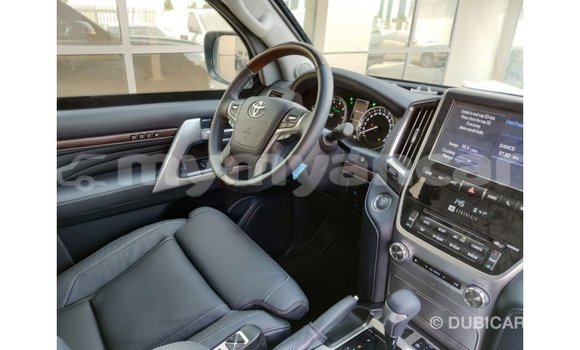 Buy Import Toyota Land Cruiser Black Car in Import - Dubai in Ayeyarwady Buy Import Toyota Land Cruiser Black Car in Import - Dubai in Ayeyarwady
