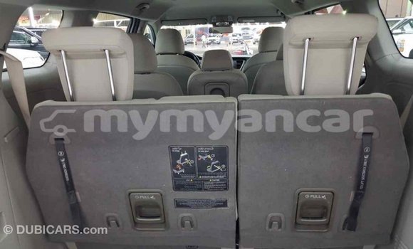 Acheter Import Voiture Kia Carnival Autre à Import - Dubai, #<Region:0x000000000c5121b8>