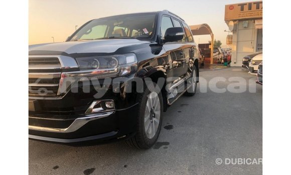 Buy Import Toyota Land Cruiser Black Car in Import - Dubai in Ayeyarwady Buy Import Toyota Land Cruiser Black Car in Import - Dubai in Ayeyarwady