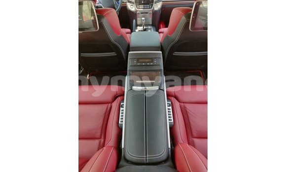 Buy Import Toyota Land Cruiser Black Car in Import - Dubai in Ayeyarwady Buy Import Toyota Land Cruiser Black Car in Import - Dubai in Ayeyarwady