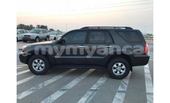 Buy Import Toyota HiAce Black Truck in Import - Dubai in Ayeyarwady Buy Import Toyota HiAce Black Truck in Import - Dubai in Ayeyarwady