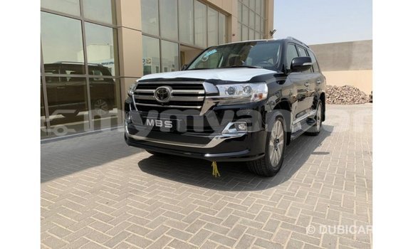 Buy Import Toyota Land Cruiser Black Car in Import - Dubai in Ayeyarwady Buy Import Toyota Land Cruiser Black Car in Import - Dubai in Ayeyarwady