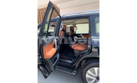 Buy Import Toyota Land Cruiser Black Car in Import - Dubai in Ayeyarwady Buy Import Toyota Land Cruiser Black Car in Import - Dubai in Ayeyarwady