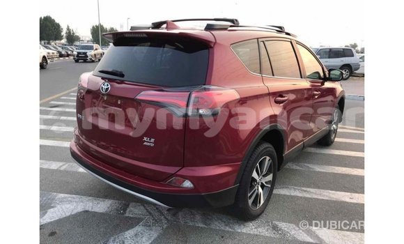 သွင်းကုန် Toyota HiAce Red ထရပ်ကား Import - Dubai Ayeyarwady သွင်းကုန် Toyota HiAce Red ထရပ်ကား Import - Dubai Ayeyarwady