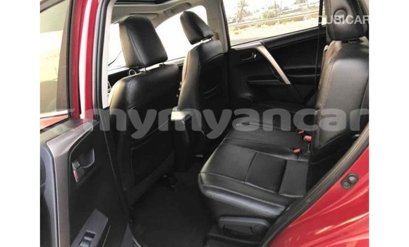 သွင်းကုန် Toyota HiAce Red ထရပ်ကား Import - Dubai Ayeyarwady သွင်းကုန် Toyota HiAce Red ထရပ်ကား Import - Dubai Ayeyarwady