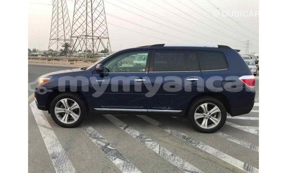Acheter Import Voiture Toyota Highlander Bleu à Import - Dubai, #<Region:0x000000000c5121b8> Acheter Import Voiture Toyota Highlander Bleu à Import - Dubai, #<Region:0x000000000c5121b8>