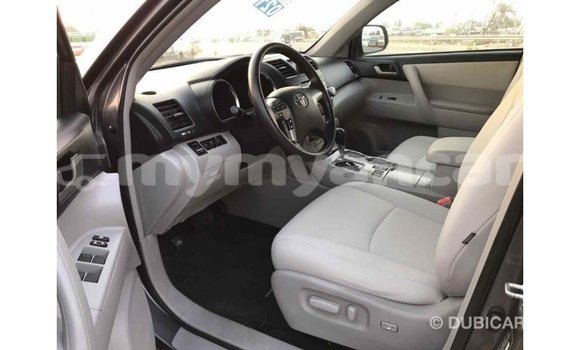 Acheter Import Voiture Toyota Highlander Autre à Import - Dubai, #<Region:0x000000000c5121b8> Acheter Import Voiture Toyota Highlander Autre à Import - Dubai, #<Region:0x000000000c5121b8>