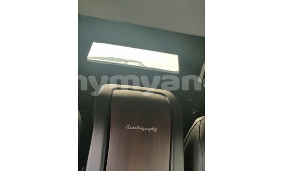 Buy Import Toyota Land Cruiser Black Car in Import - Dubai in Ayeyarwady Buy Import Toyota Land Cruiser Black Car in Import - Dubai in Ayeyarwady