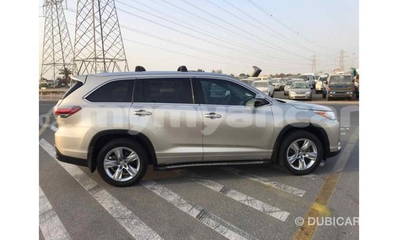 Acheter Import Voiture Toyota Highlander Beige à Import - Dubai, #<Region:0x000000000c5121b8> Acheter Import Voiture Toyota Highlander Beige à Import - Dubai, #<Region:0x000000000c5121b8>