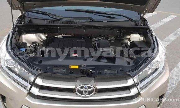 Acheter Import Voiture Toyota Highlander Beige à Import - Dubai, #<Region:0x000000000c5121b8> Acheter Import Voiture Toyota Highlander Beige à Import - Dubai, #<Region:0x000000000c5121b8>