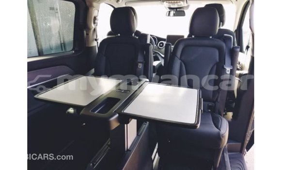Buy Import Mercedes-Benz 250 Black Car in Import - Dubai in Ayeyarwady Buy Import Mercedes-Benz 250 Black Car in Import - Dubai in Ayeyarwady