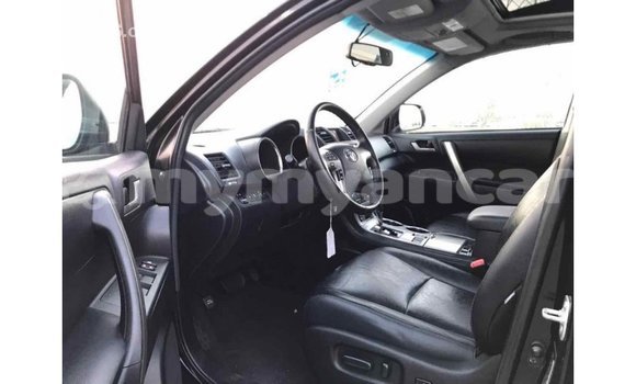Acheter Import Voiture Toyota Highlander Noir à Import - Dubai, #<Region:0x000000000c5121b8> Acheter Import Voiture Toyota Highlander Noir à Import - Dubai, #<Region:0x000000000c5121b8>