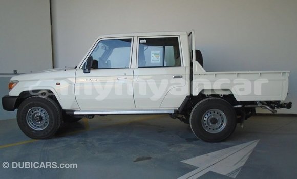 Buy Import Toyota Land Cruiser White Car in Import - Dubai in Ayeyarwady Buy Import Toyota Land Cruiser White Car in Import - Dubai in Ayeyarwady