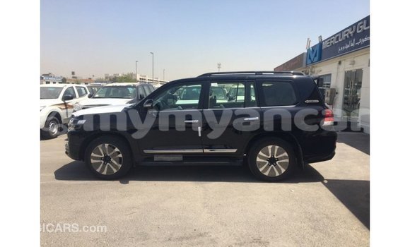 Buy Import Toyota Land Cruiser Black Car in Import - Dubai in Ayeyarwady Buy Import Toyota Land Cruiser Black Car in Import - Dubai in Ayeyarwady