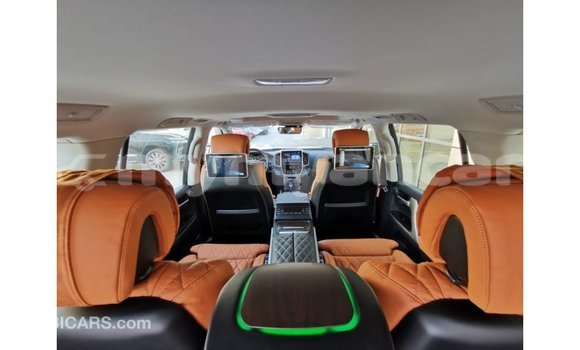 Buy Import Toyota Land Cruiser Black Car in Import - Dubai in Ayeyarwady Buy Import Toyota Land Cruiser Black Car in Import - Dubai in Ayeyarwady