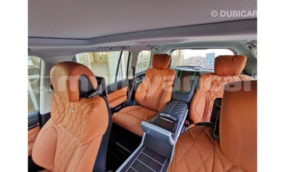 Buy Import Toyota Land Cruiser Black Car in Import - Dubai in Ayeyarwady Buy Import Toyota Land Cruiser Black Car in Import - Dubai in Ayeyarwady